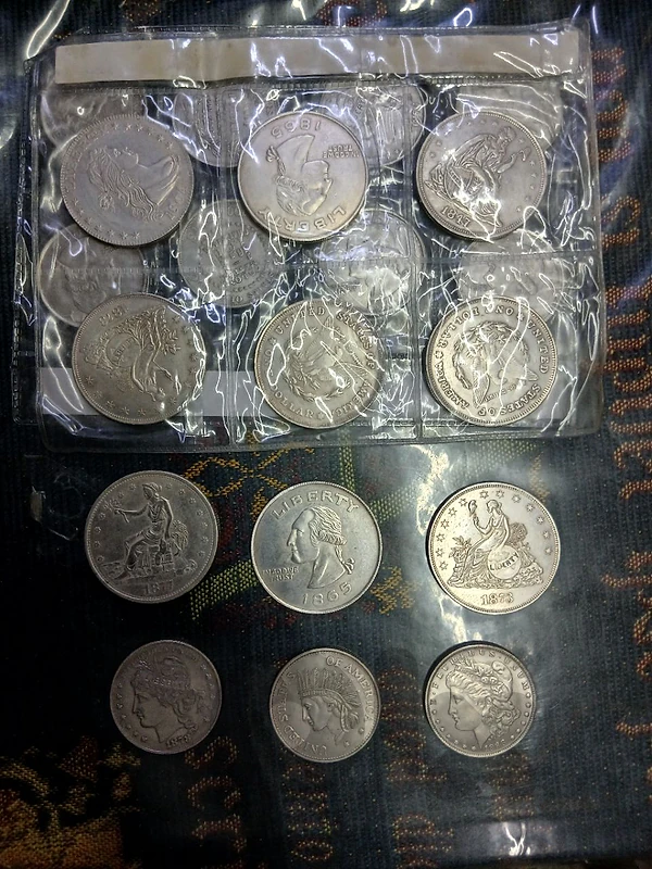Replica US Dollar coin -Set of 12- 50 Dollars