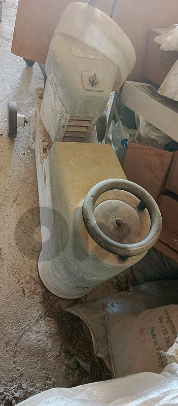 جلاية بلاط الخريطة مع اثنين كابل