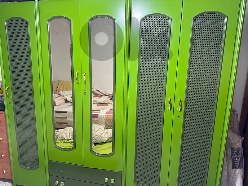 2 closets for sale