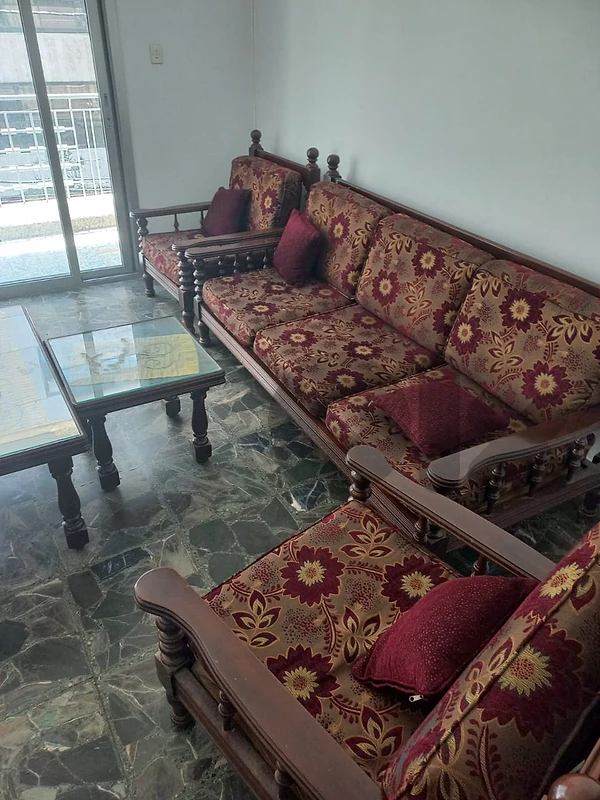 Apartment for rent near AUB شقة للايجار قري ال AUB