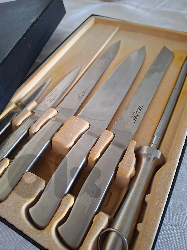 zepter knife set.