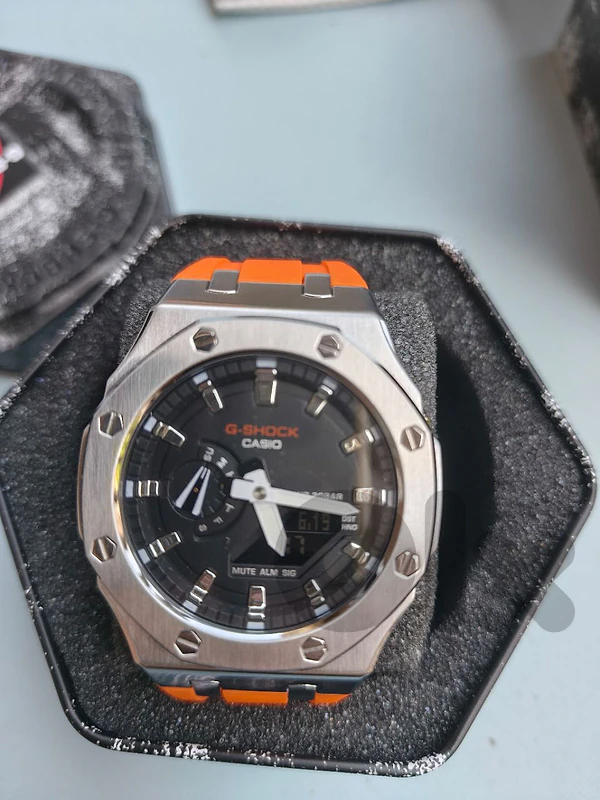 Casio g shock gma 2100