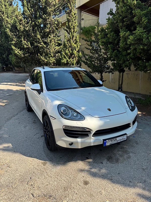 Porsche Cayenne 2011 cayenne s 2011 v8 Porsche Cayenne 2011 cayenne s 2011 v8