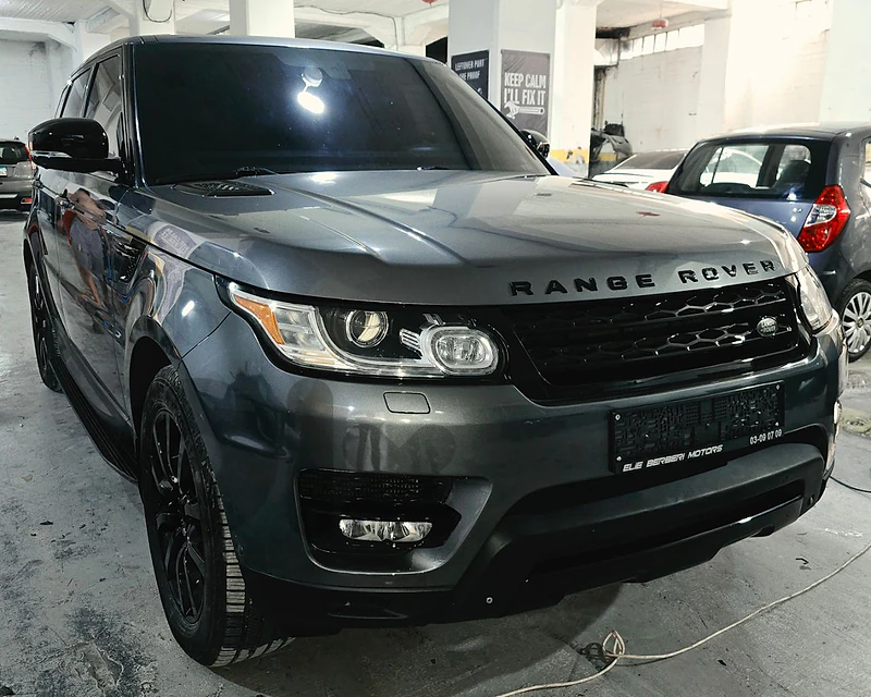 Range rover sport V6 HSE Supercharged Clean carfax Range rover sport V6 HSE Supercharged Clean carfax