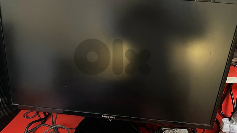 gaming monitor