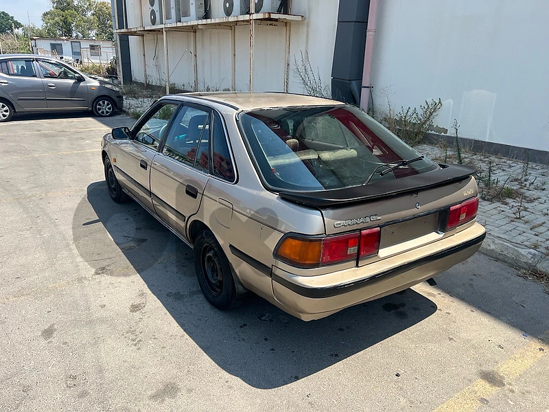 Toyota carina 2 1988