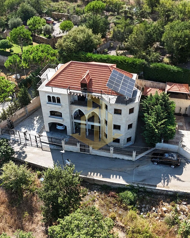 villa for Sale in Dhour Al Abadieh فيلا للبيع في ظهور العبادية