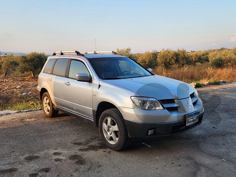 Mitsubishi Outlander 2004