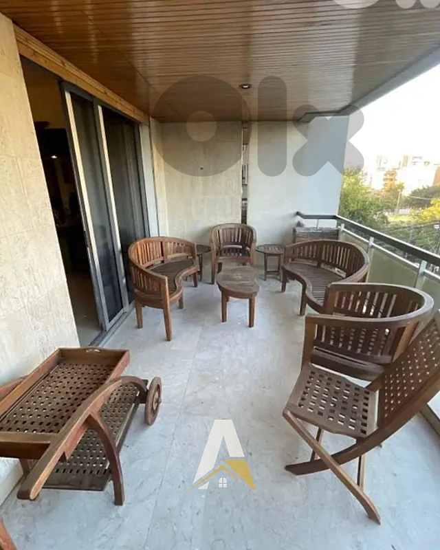 280 SQM Apartment In Zalka With Sea View