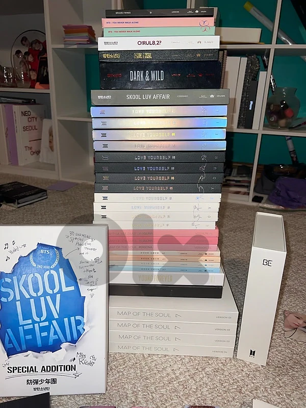 bts albums and photocards for sale ( all kinda all official) !!)