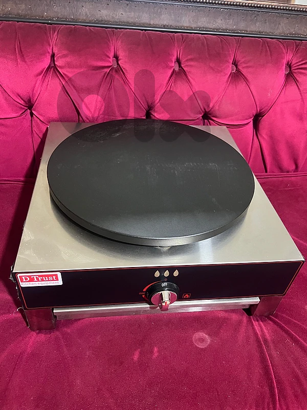 2 new Crepe Machines for Sale gas powered