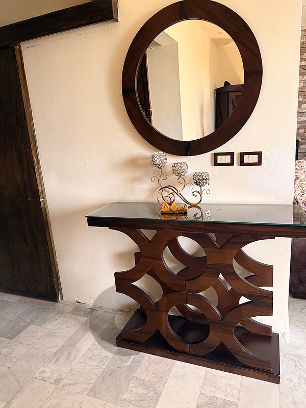 console with mirror
