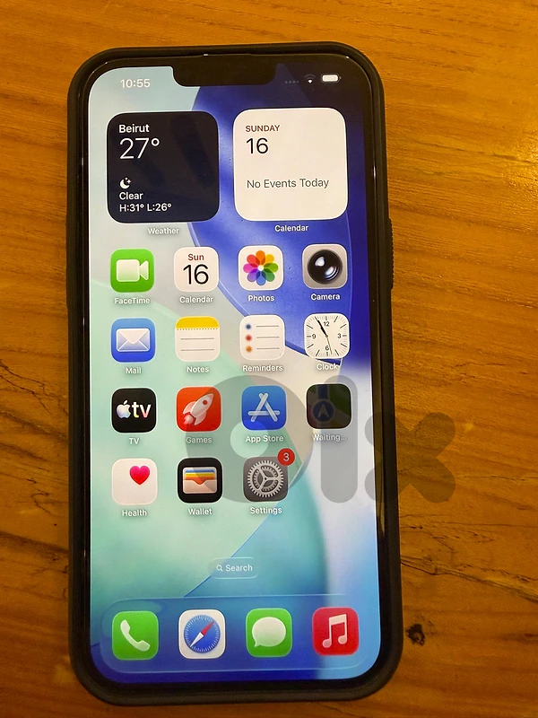 iphone 13 pro max 256 broken back