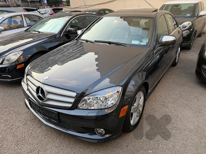 Mercedes-Benz C-300 2009