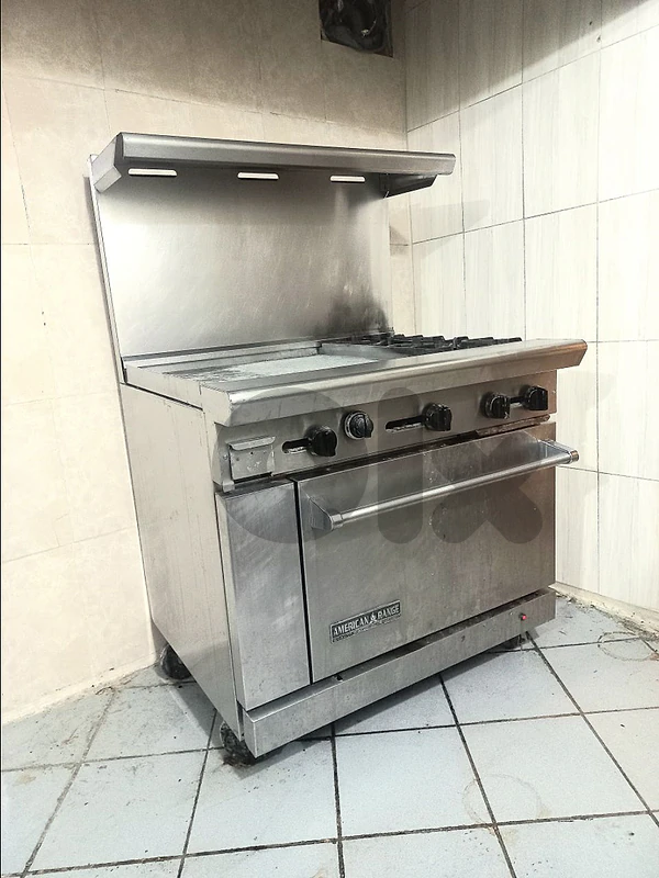 Gas & Grill