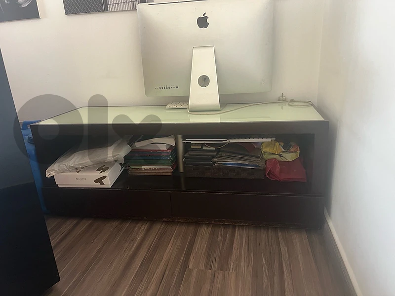 TV UNIT