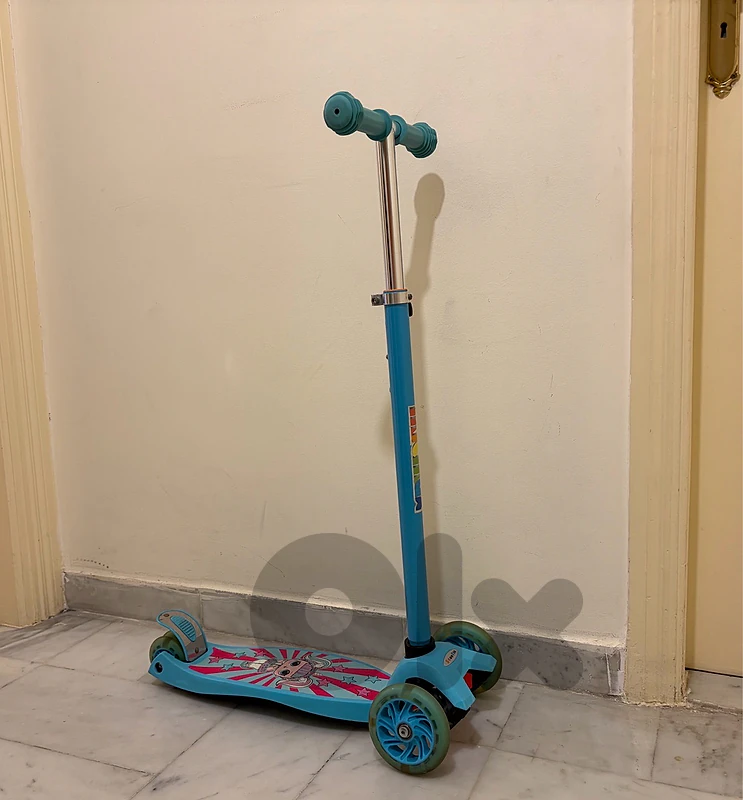 kids scooter - with adjustable height