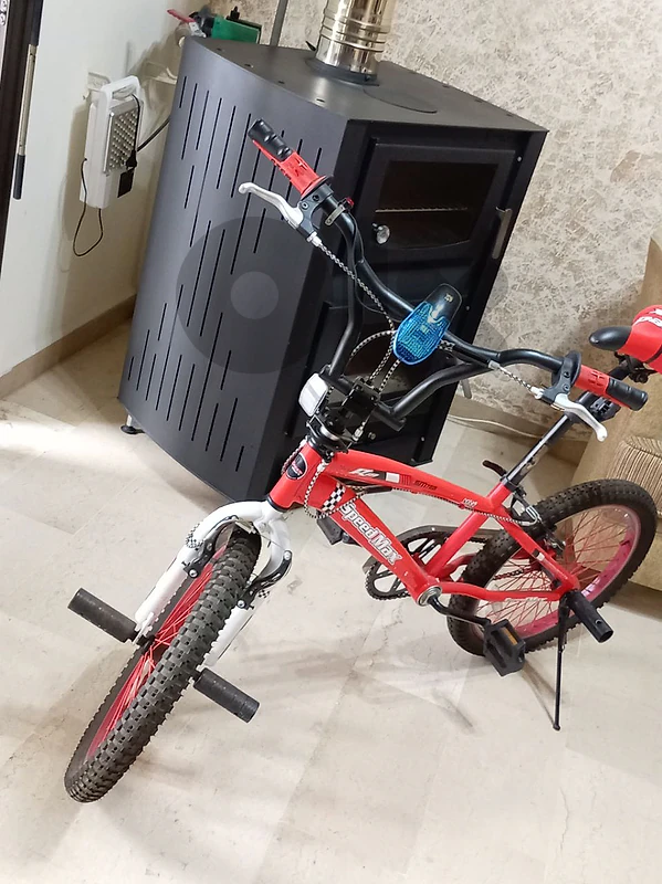 speedmax BMX bicycle/ red&black