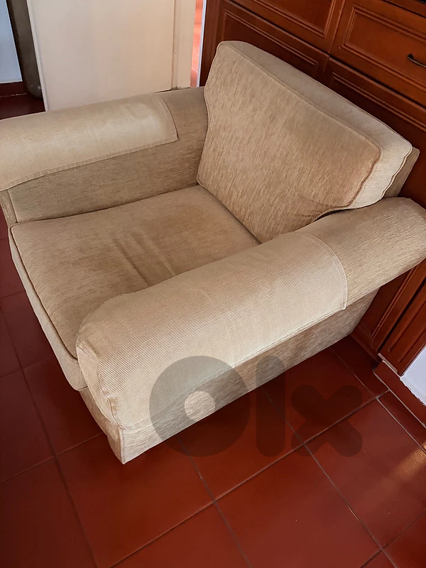 Living Room Sofa & Armchair Set – Good Condition