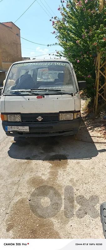 van nissan urvane model 1999 benzin