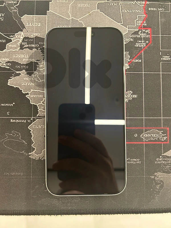 Iphone 17 pro max like new