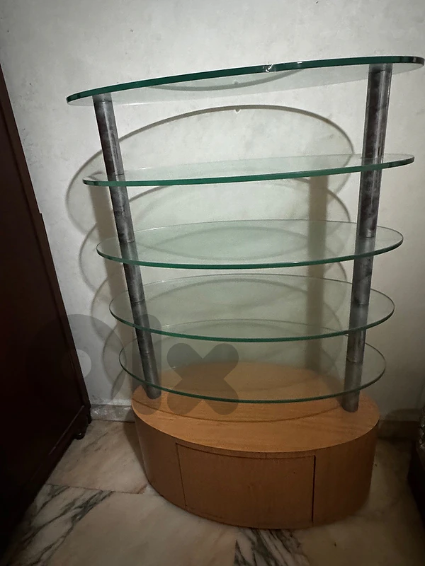 Elegant Wood & Glass Stand – 5 Shelves