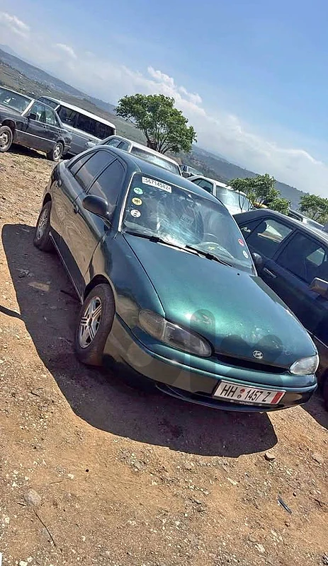 Hyundai Elantra 1996