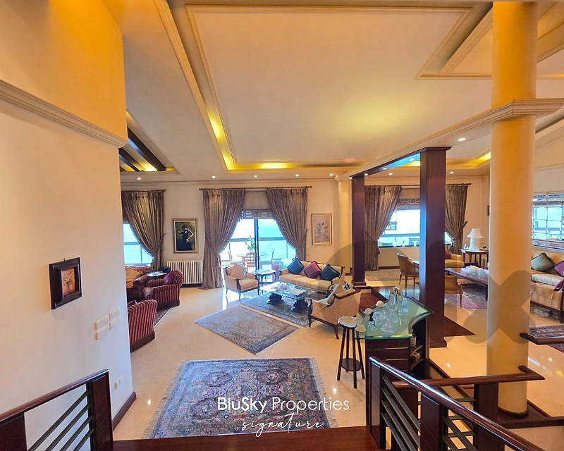 Villa with Garden For SALE In Monteverde فيلا للبيع #PH