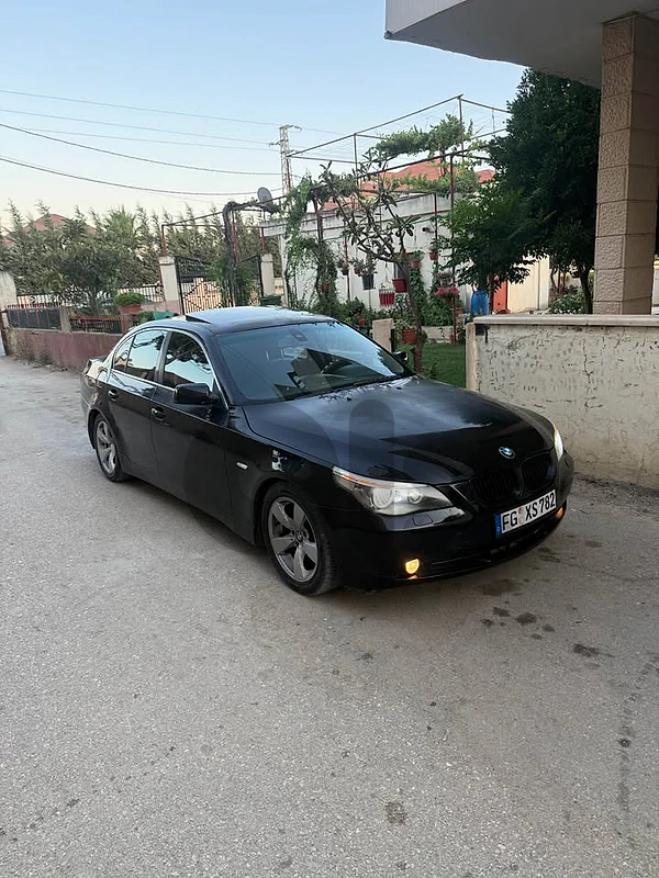 BMW E60 2004