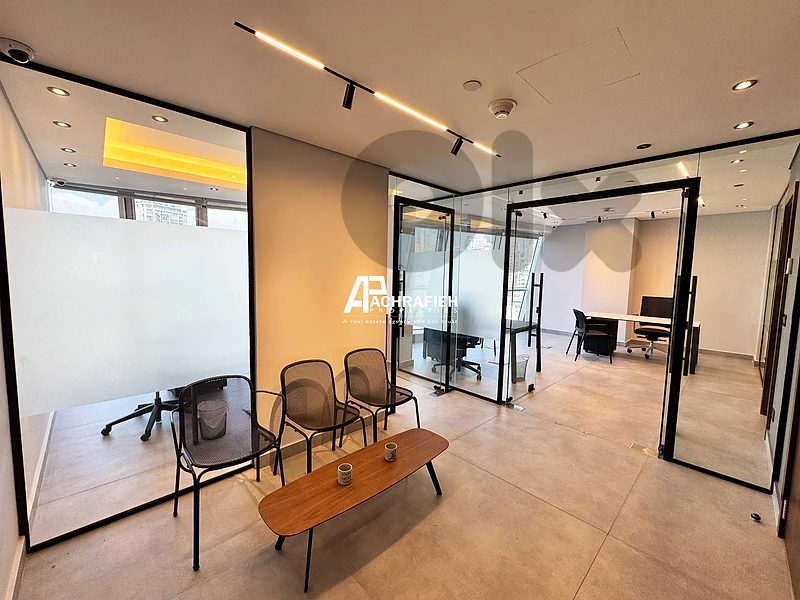 Office For Rent in Achrafieh - مكتب للأجار في الأشرفية