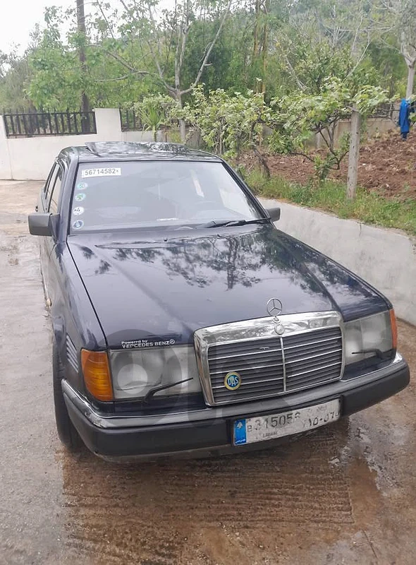 Mercedes 	1988