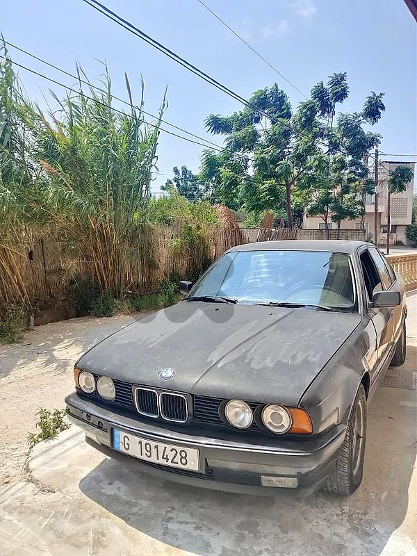 BMW 535iA 1990