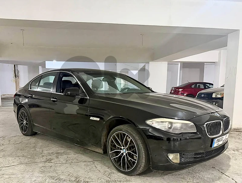 Bmw f10 2011