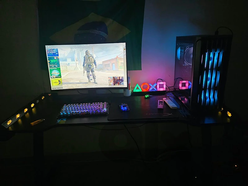 computer gaming like new used 4 months with all boxes computer gaming like new used 4 months with all boxes