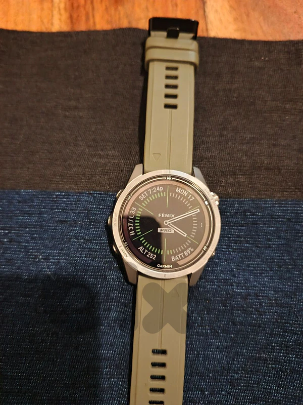 Garmin 7s Pro Solar