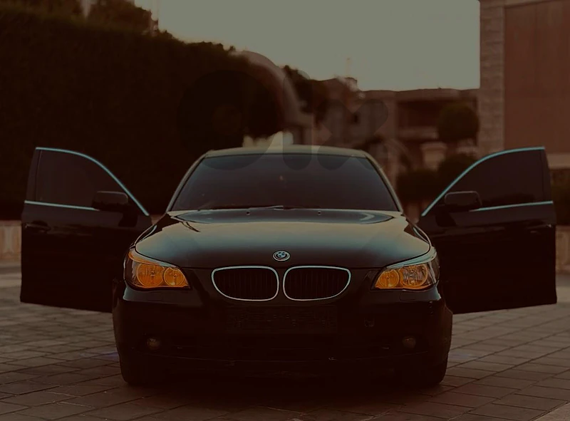 BMW 5-Series  BMW E60 525i