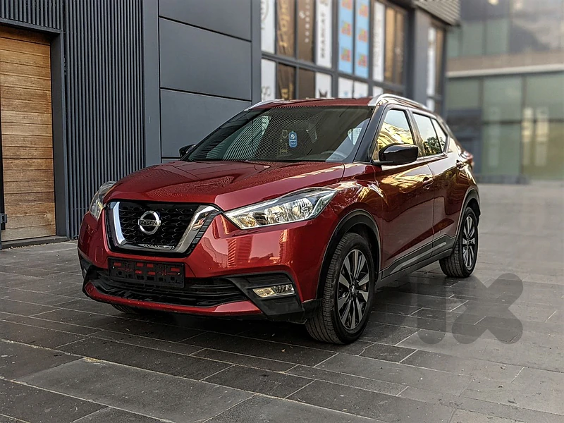 Nissan Kicks 2018 SV 1.6 L / 117,000 KM