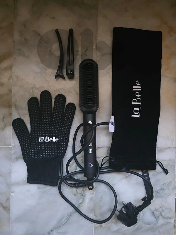 La Belle Heated Hair Straightening Brush + Accessories La Belle Heated Hair Straightening Brush + Accessories