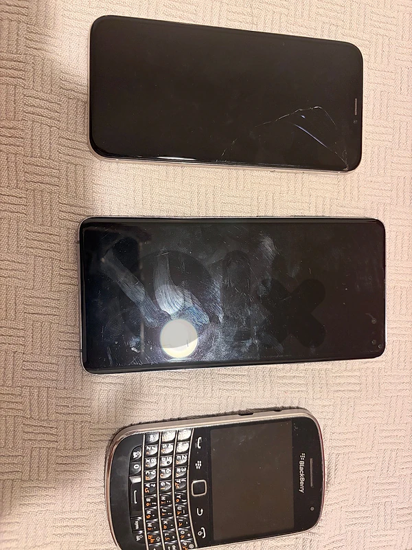 OFFER!( iphone X + blackberry bold + samsung galaxy s10 5G )