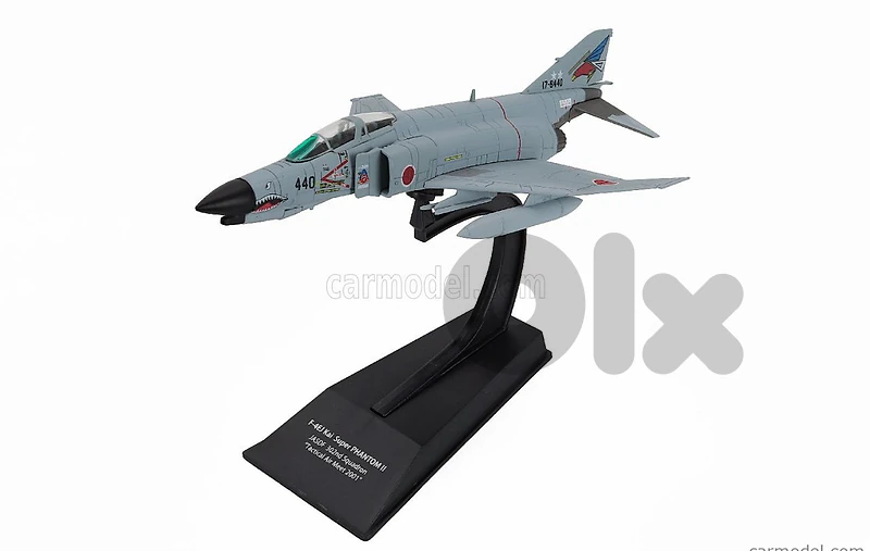 F-4EJ Super Phantom II model plane scale 1/100.