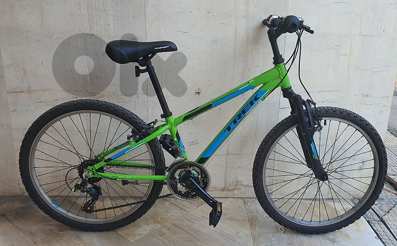 Trek MT220 24" suitable for kids aged 9-14 years old
