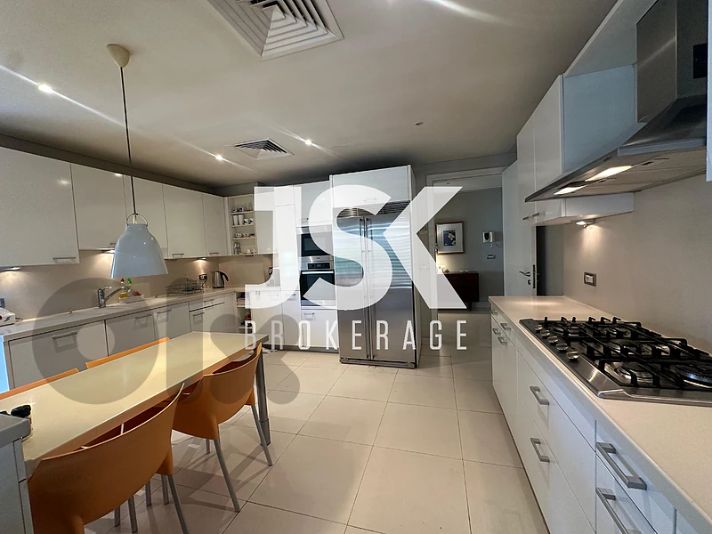 L22318 Fully Furnished Apartment For Rent in Down Town