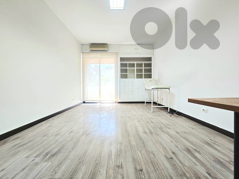 RAO26-5340 Office for Rent – Achrafieh | 60 m²