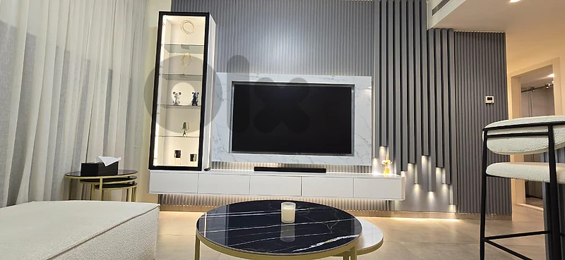 NEW BUILDING WITH AN OPEN VIEW IN ACHRAFIEH | AC-1033