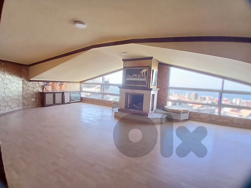 Rooftop Apartment for Rent—Ain Aarشقة على السطح للإيجار - عين عار