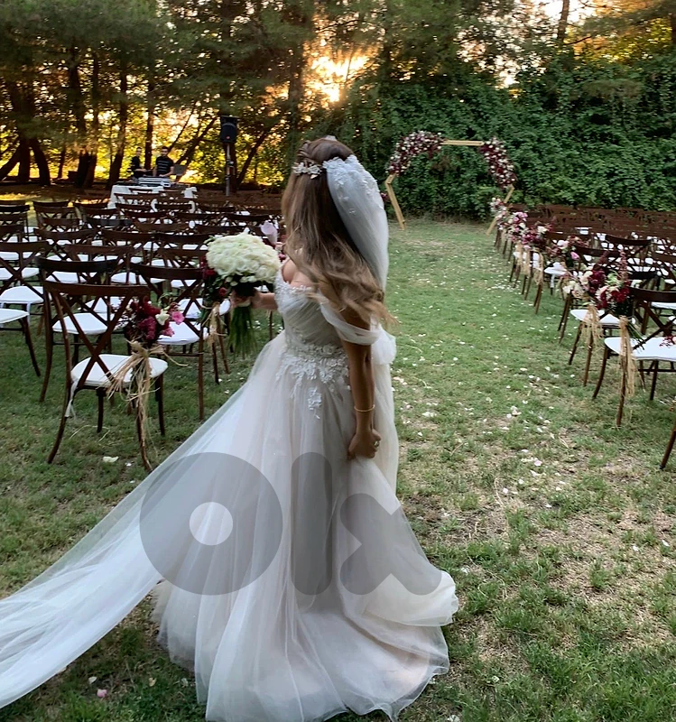 wedding dress