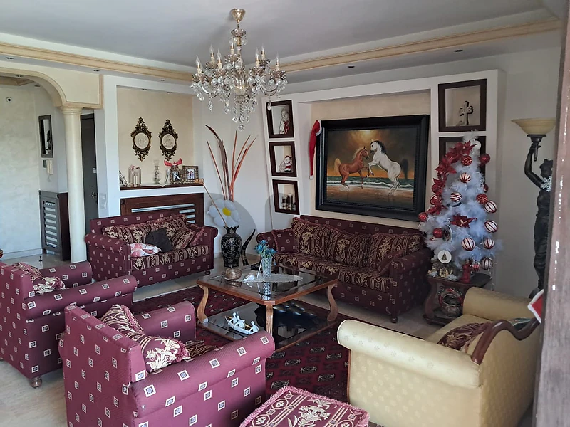 Apartment for sale in Mansourieh شقة للبيع في منصورية