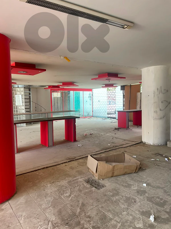 Showroom For Rent in Zalka 36,000$/Year معرض للإيجار في الزلقا