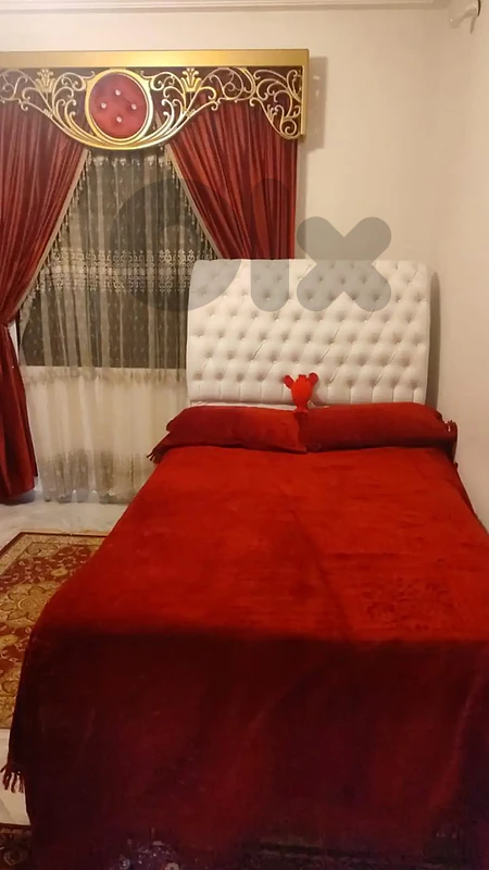 غرفة نوم كاملة باللون الابيض