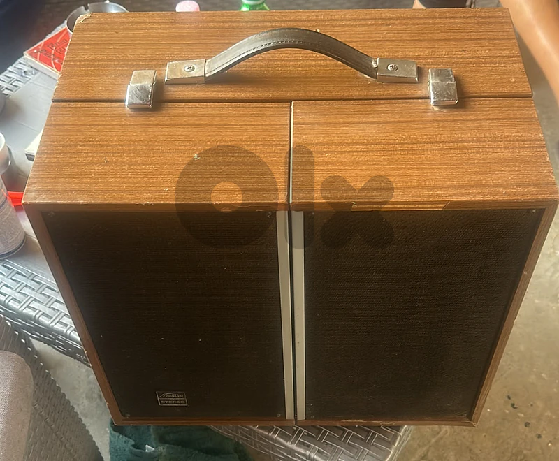 مسجل بكرات صوتي أثري Reel-to-Reel مع سماعتين – Vintage 🎙️🎶